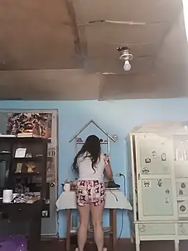 Elvishcassie  online show from May 27, 2:46 pm