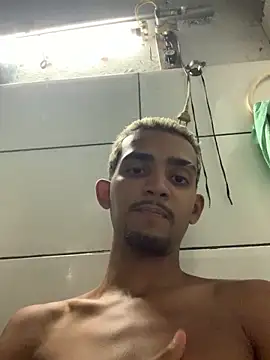 moreninhoP online show from December 31, 2:08 am