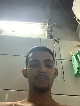 moreninhoP online show from January 26, 5:23 am