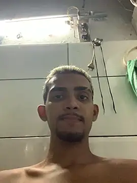 moreninhoP online show from December 30, 7:21 pm