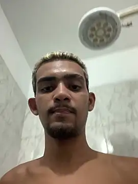 moreninhoP online show from January 7, 5:12 am