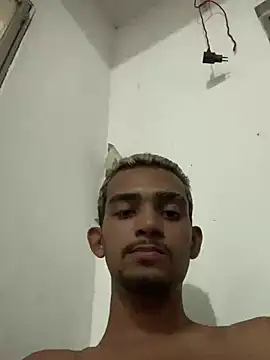 moreninhoP online show from January 5, 4:04 am