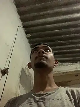 moreninhoP online show from January 13, 11:30 am