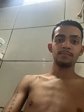 moreninhoP online show from February 10, 6:24 pm