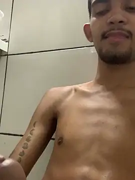 moreninhoP online show from February 18, 12:39 pm