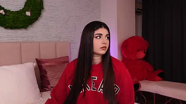 RachelSwaan online show from February 12, 4:33 am