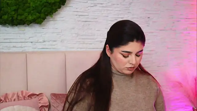 RachelSwaan online show from February 3, 5:16 am