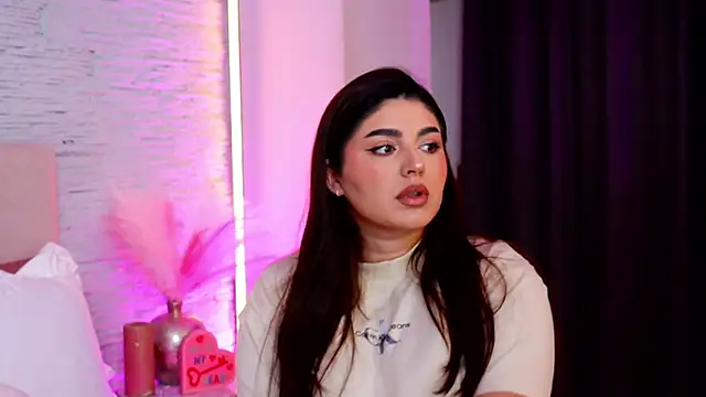 RachelSwaan online show from February 13, 7:41 am