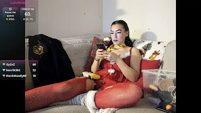 NorwaysElektraNeon online show from December 13, 8:04 pm