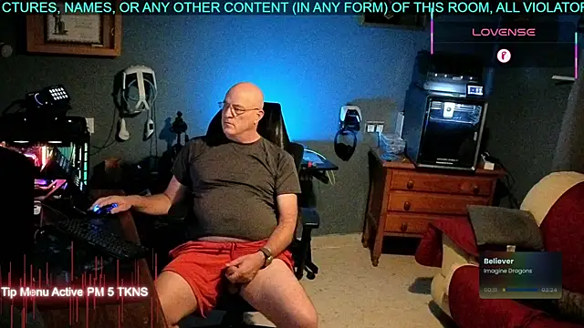 Pilot Dave 69 online show from October 3, 6:31 pm