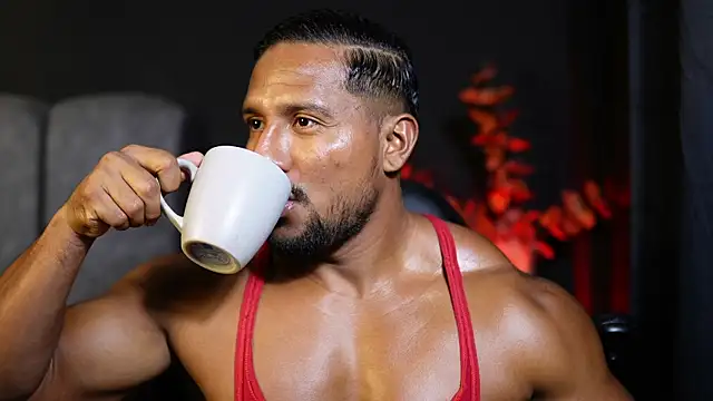 CallumMuscle online show from November 20, 1:50 am