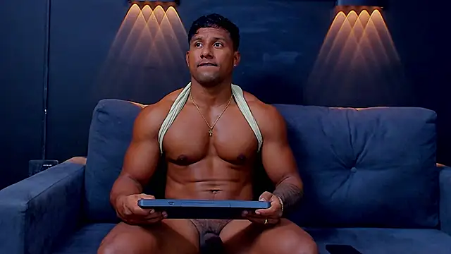 CallumMuscle online show from March 1, 4:37 am