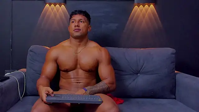 CallumMuscle online show from March 12, 4:30 am
