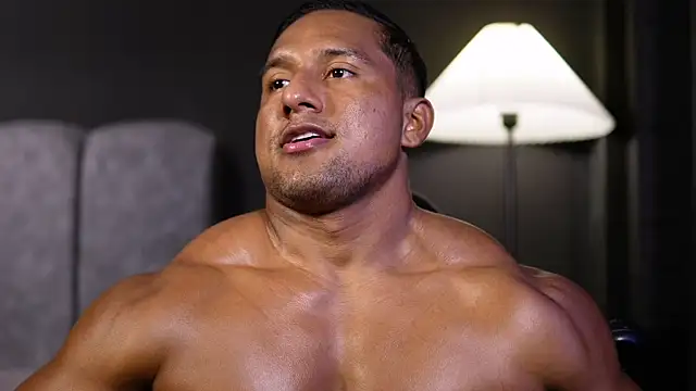 CallumMuscle online show from November 27, 4:07 pm