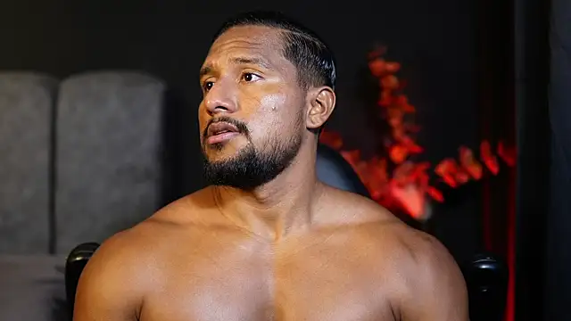 CallumMuscle online show from November 15, 2:21 pm