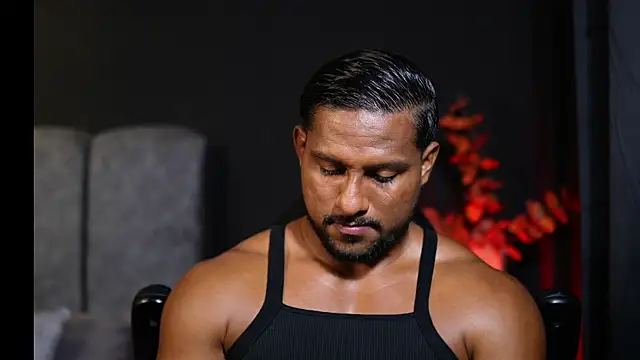 CallumMuscle online show from November 21, 11:59 pm