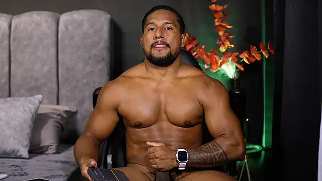 CallumMuscle online show from November 13, 11:47 am