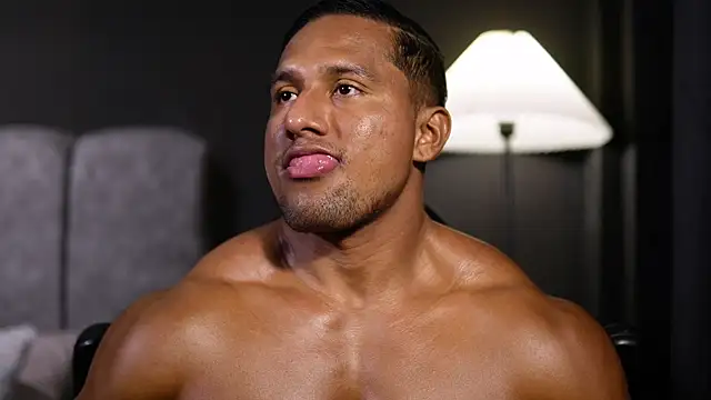 CallumMuscle online show from November 28, 6:41 pm