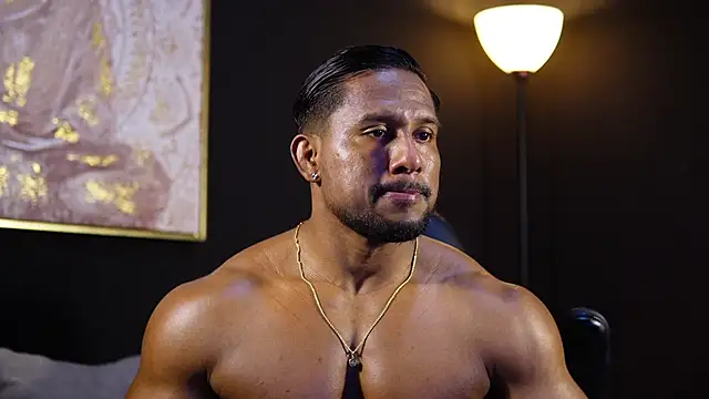 CallumMuscle online show from May 2, 12:27 am