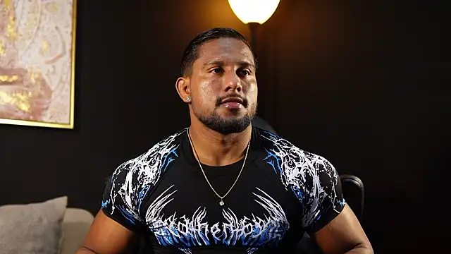 CallumMuscle online show from April 12, 11:52 pm