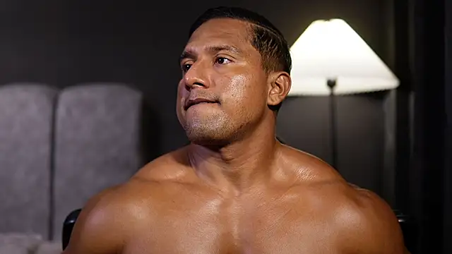 CallumMuscle online show from December 3, 3:51 am