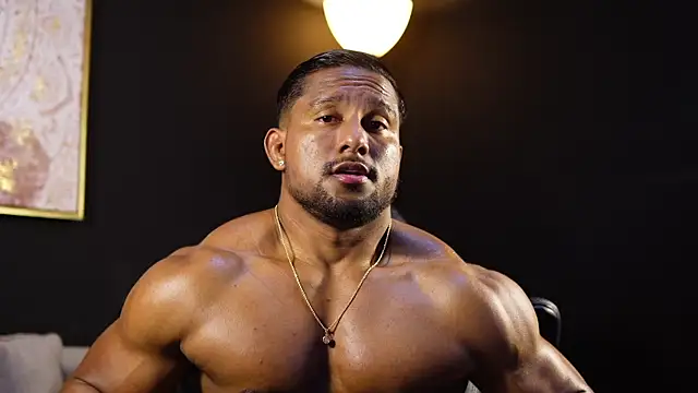 CallumMuscle online show from April 9, 1:51 am