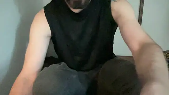 alphajoshkosh online show from May 10, 11:50 pm