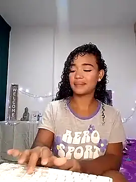 evafoxs online show from February 26, 12:41 am