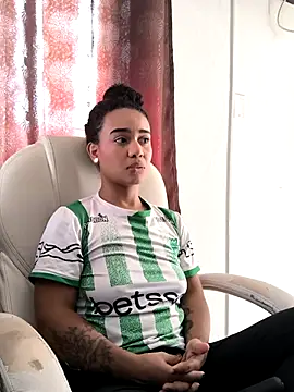 evafoxs online show from November 16, 4:56 pm