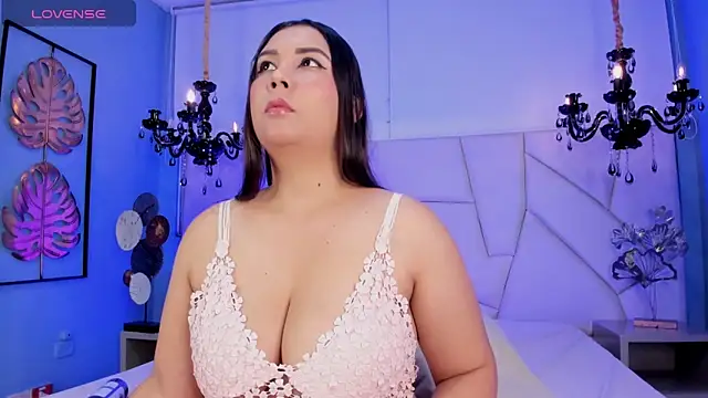 Snapshot of ChanneyPrincess chatting on November 16, 2:27 am ChanneyPrincess online show from November 16, 2:27 am