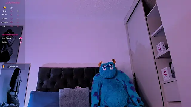 mia world  online show from January 24, 1:03 am