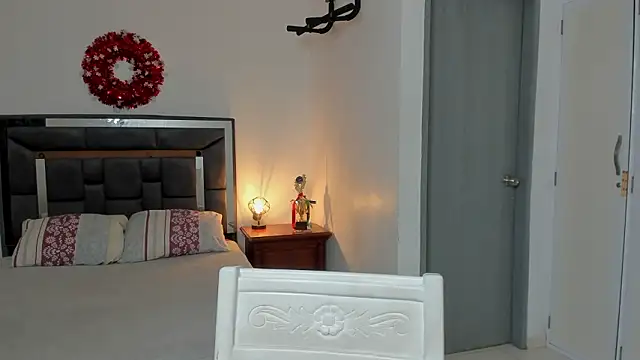 enzo sloran online show from March 18, 8:10 pm