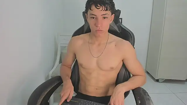 enzo sloran online show from February 12, 5:34 pm