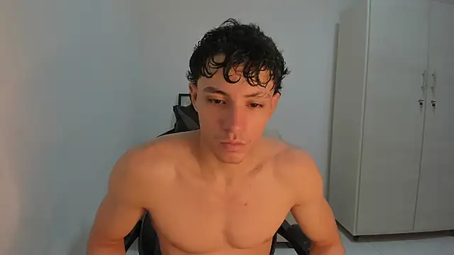 enzo sloran online show from March 26, 6:17 pm