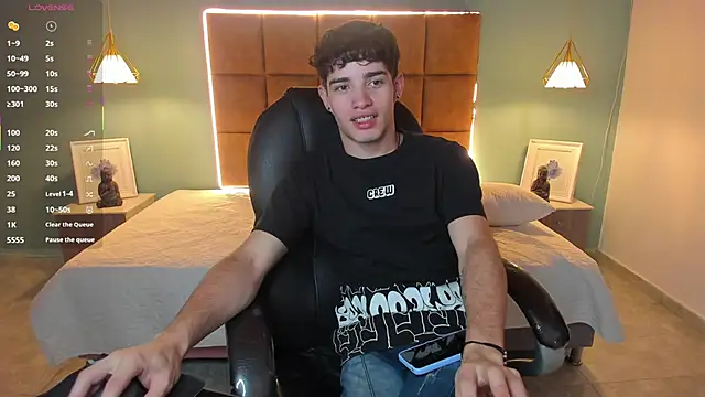 AlejooTwink online show from October 27, 12:55 am