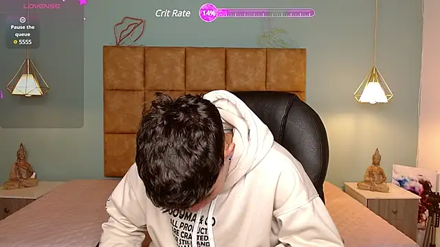 AlejooTwink online show from March 17, 12:53 am
