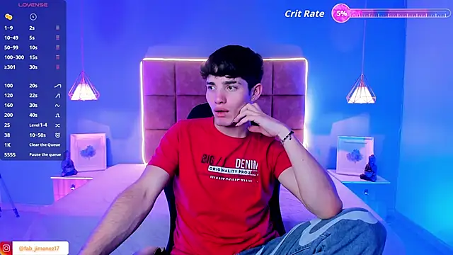 AlejooTwink online show from February 12, 2:11 am