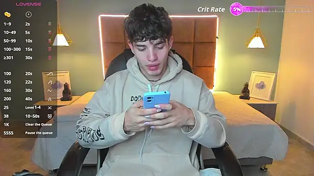 AlejooTwink online show from January 8, 1:22 am