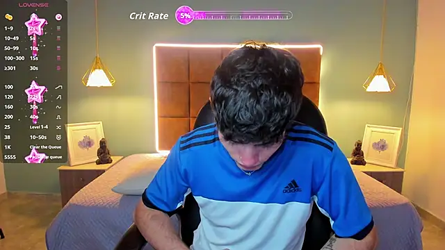 AlejooTwink online show from December 22, 12:44 am