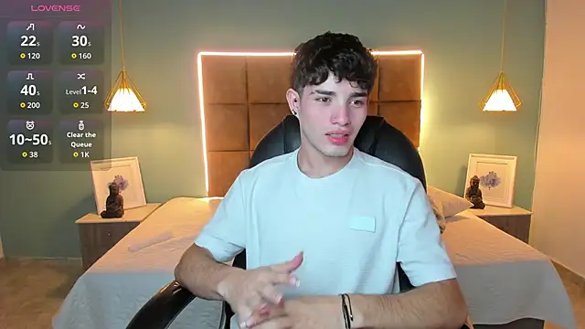 AlejooTwink online show from November 28, 12:55 am