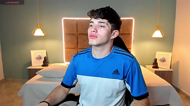 AlejooTwink online show from February 26, 8:09 pm