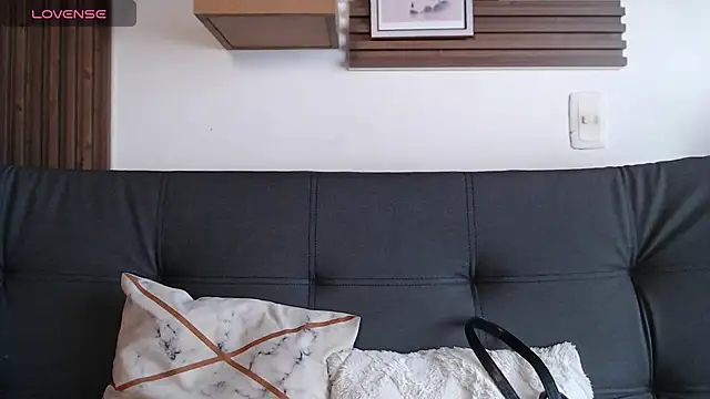 Layla 707 online show from February 9, 6:28 pm