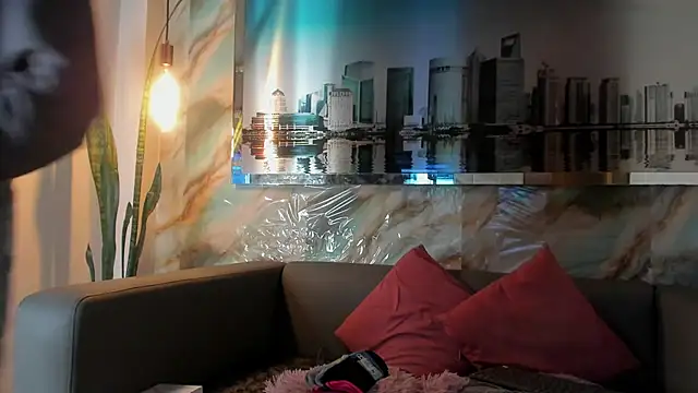 Snapshot of Layla_707 chatting on March 6, 12:00 am Layla 707 online show from March 6, 12:00 am