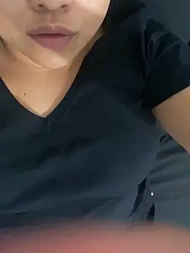 Snapshot of Orixxxxx chatting on January 14, 2:40 am Orixxxxx online show from January 14, 2:40 am