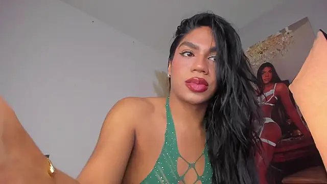 Sharicklovee online show from April 9, 1:06 pm