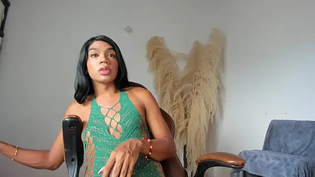 Sharicklovee online show from May 14, 7:55 pm