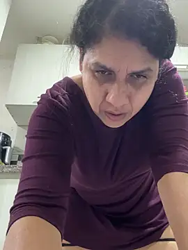 Snapshot of siri_duque chatting on February 16, 3:05 am siri duque online show from February 16, 3:05 am