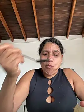 siri duque online show from May 17, 5:13 pm