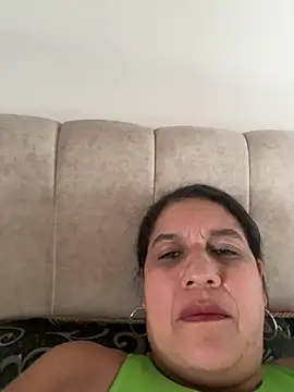 Snapshot of siri_duque chatting on June 29, 8:41 pm siri duque online show from June 29, 8:41 pm
