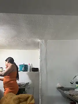 siri duque online show from October 25, 11:09 am